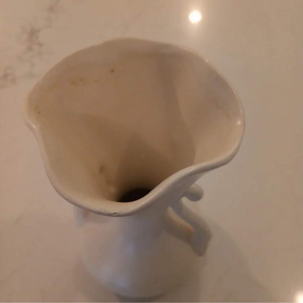 Vintage Red Wing Pottery USA 505 White Cream Vase Cream Interior - Rare!